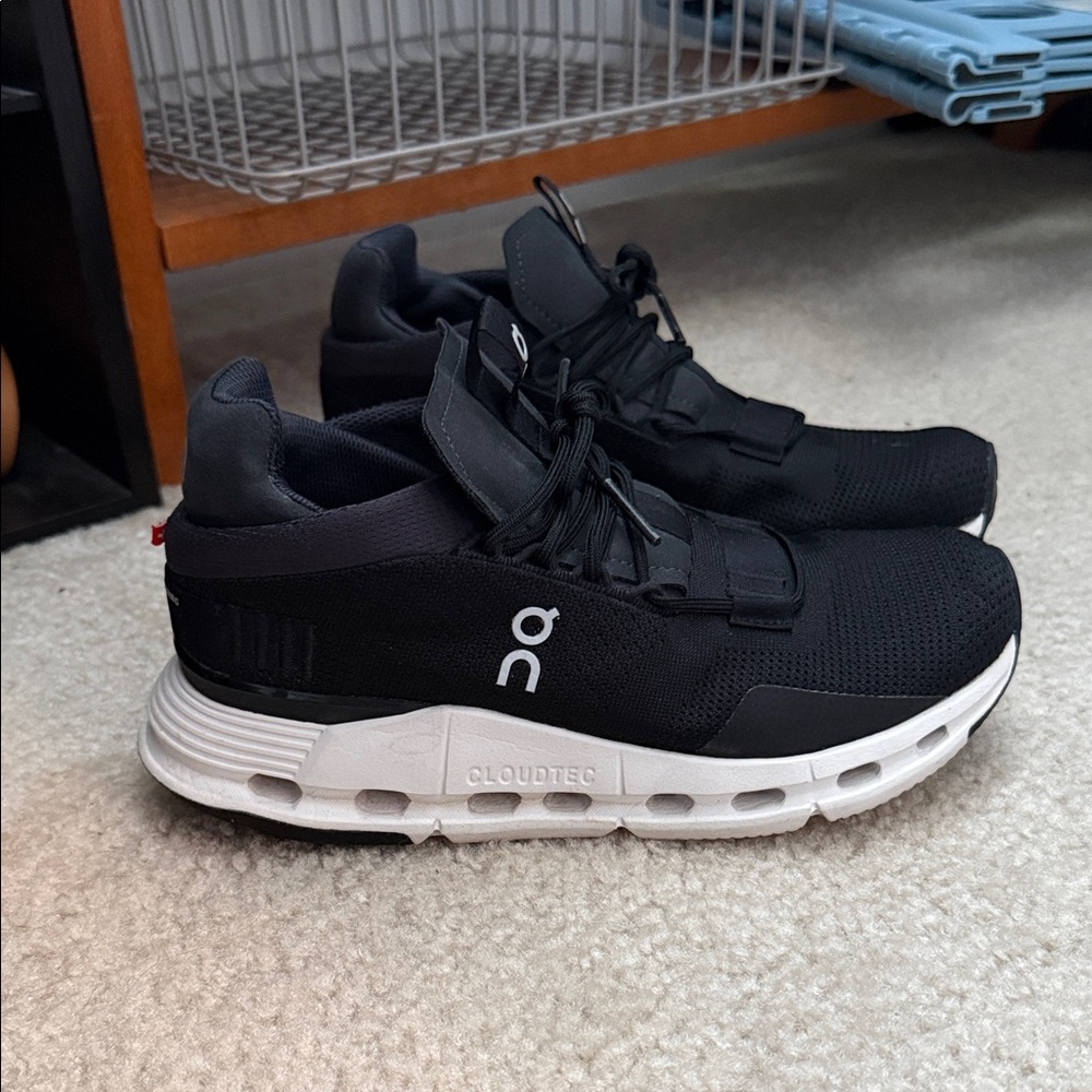 Women’s ON cloud